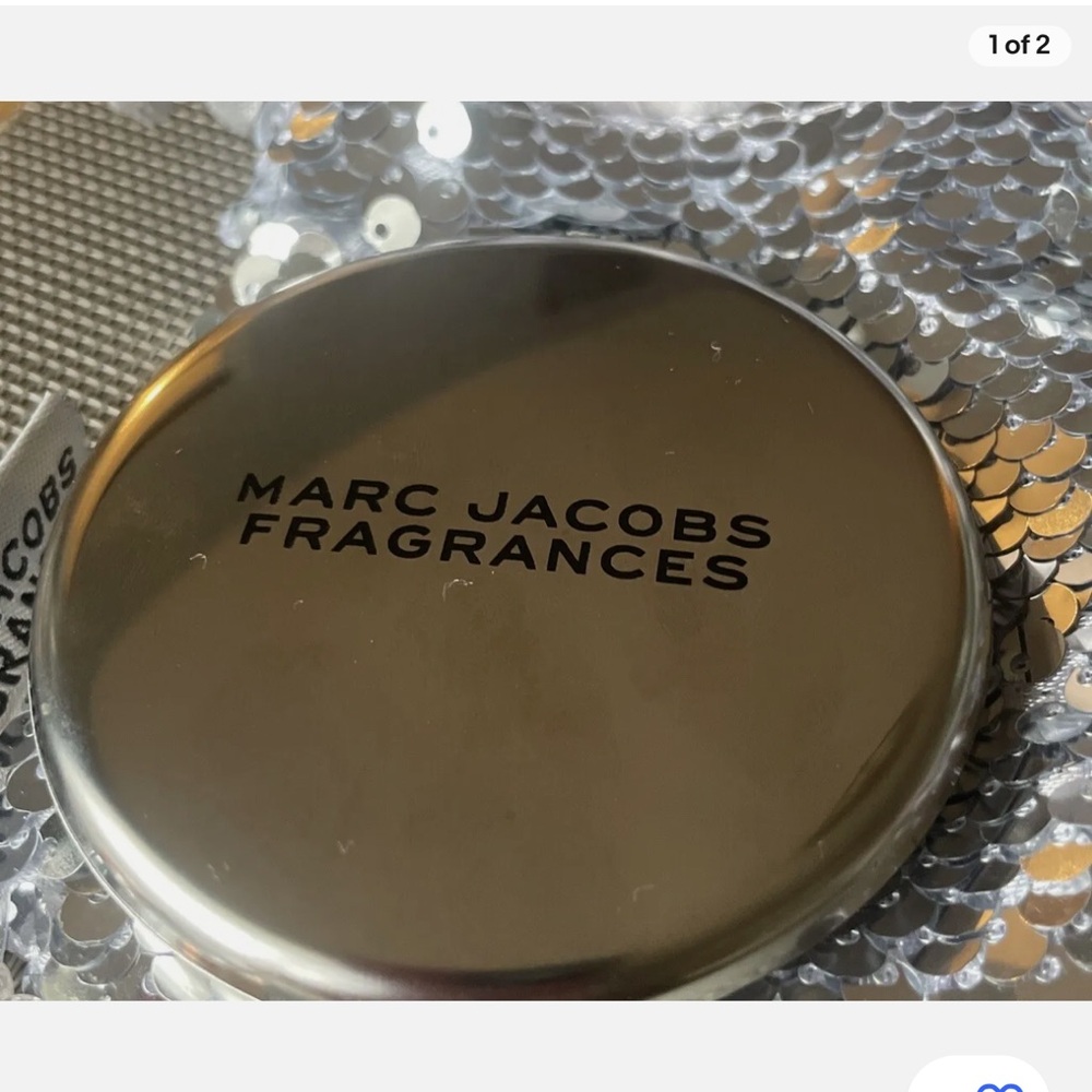 Marc Jacobs Compact Mirror + Case